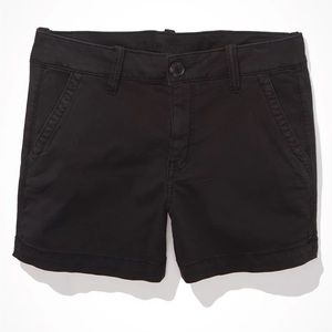 American Eagle Black Women’s Khaki Midi Short Size 8